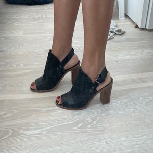Nine West heeled open toe booties